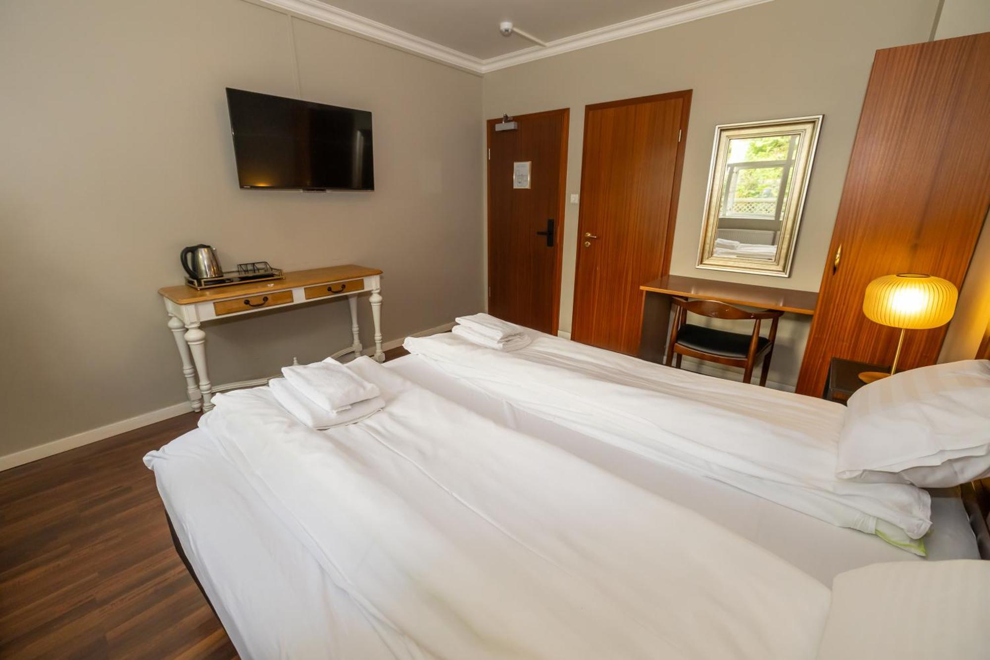 Bg4 Guesthouse Акурейри Экстерьер фото